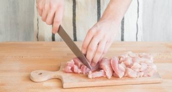 Жульен под крышечкой из теста — инструкция по приготовлению, шаг 2