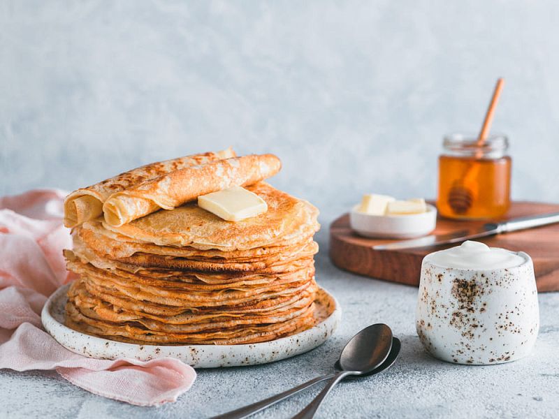 Блины на кефире заварные рецепт – Русская кухня: Выпечка и десерты. «Еда»